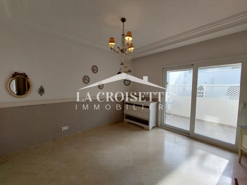 Villa S+3 vue sur mer à Gammarth